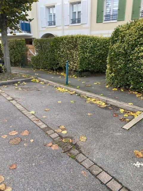 L'Amandier Disneyland Paris 4 Personnes Et 1 Bebe Bailly-Romainvilliers Exterior photo